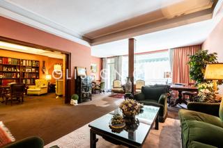 Piso en Almagro. Impresionante vivienda en finca señorial