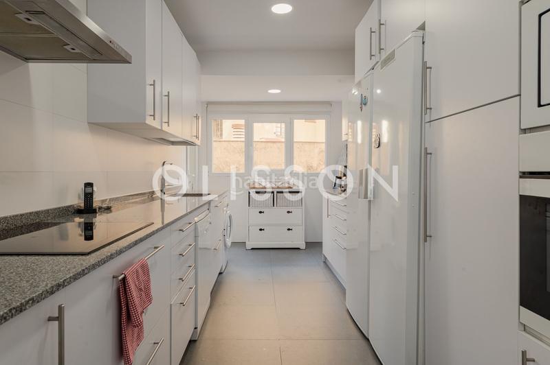 Foto bce72ee0-f643-46ce-aeb6-c79cec55f9c7. Appartement avec chauffage dans El Viso Madrid