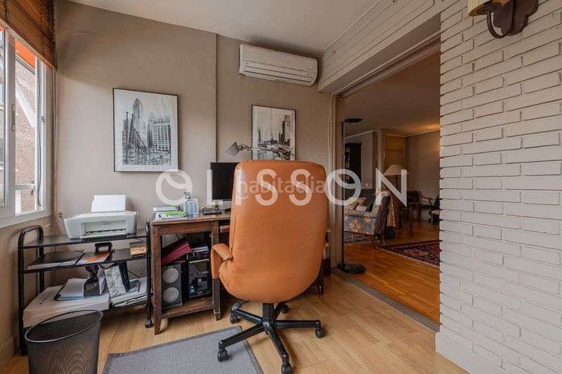 Piso exclusivo piso en la piovera con piscinas, plaza de garaje y luminosidad excepcional en Madrid - Imagen 7