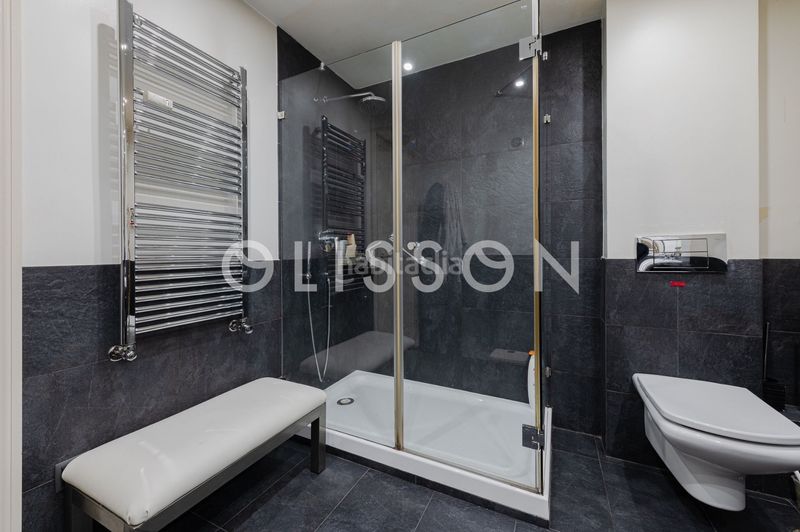 Piso exclusivo piso en la piovera con piscinas, plaza de garaje y luminosidad excepcional en Madrid - Imagen 22