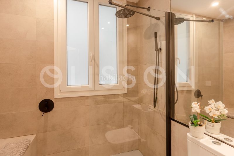 Foto 2c714c28-cba4-4894-86e6-1c592103a3f0. Pis a Ibiza Madrid