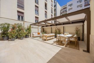 Appartement à Recoletos. Vivienda reformada con terraza en recoletos