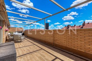 Penthouse en Sanchinarro. Magn�fico �tico en sanchinarro