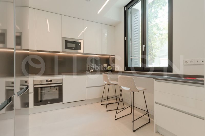 Foto fe2b2e94-9187-43d8-a2cf-7f564945a7f1. Casa amb calefacció a Fuente del Berro Madrid