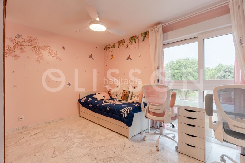 Foto d81fe71c-6207-47d0-baf5-d49410f7b5b5. Casa amb calefacció aparcament piscina a urbanización La Moraleja La Moraleja