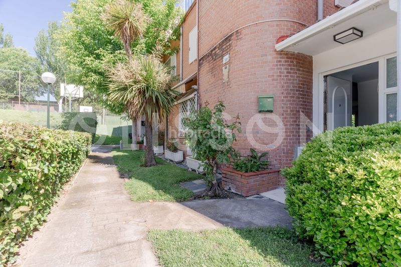 Foto a39303d7-c7dd-4b13-94d8-24ea824080f8. Casa amb calefacció piscina a el soto de La Moraleja La Moraleja