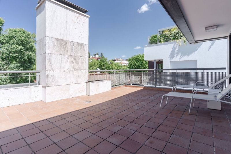 Foto 0d8ab51e-a145-4469-9c9e-356ad10340b3. Casa amb calefacció a Canillas Madrid