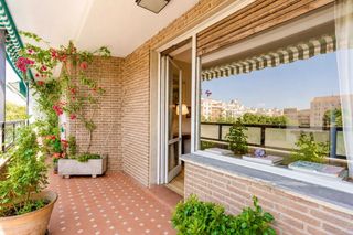 Piso en Lista. Espectacular piso a reformar, con orientación sur y vistas despe