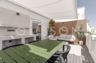 Dachwohnung en Ibiza. Vivir el retiro desde un �tico reci�n reformado