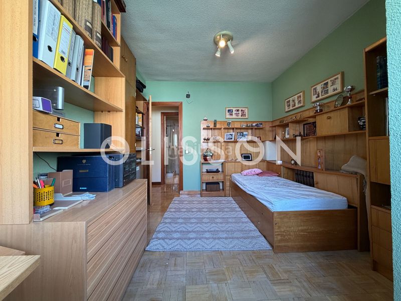 Foto 3a9b2050-51a8-4b12-ab9d-ff2492d3cc54. Pis a Estrella Madrid