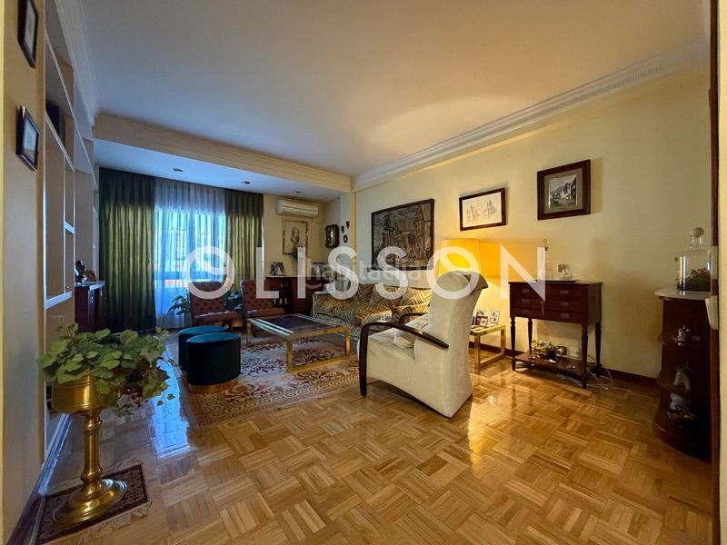 Foto f44e15f9-6af2-4879-813e-2c4f37486c95. Pis a Estrella Madrid