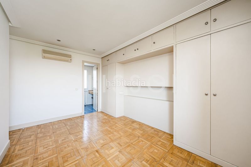 Foto af88621a-f471-4052-ad9e-86d4afa21816. Apartament a Nueva España Madrid
