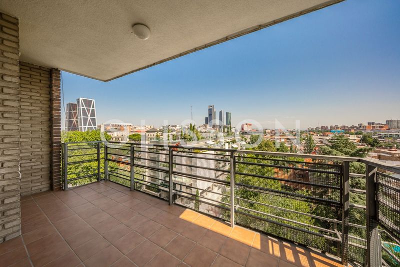 Foto df81f963-82c5-41c3-85a4-b543272ebb91. Apartament a Nueva España Madrid