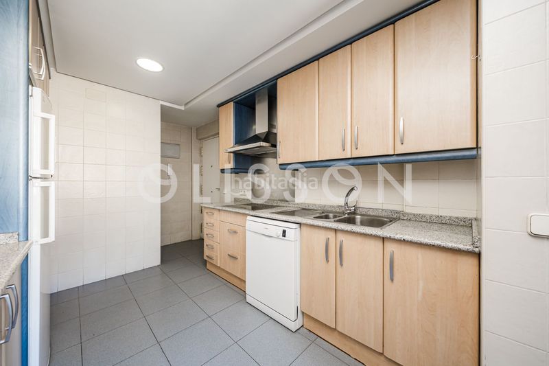 Foto effcb7f3-5d49-42d5-bdb0-ac243cf318c0. Apartament a Nueva España Madrid