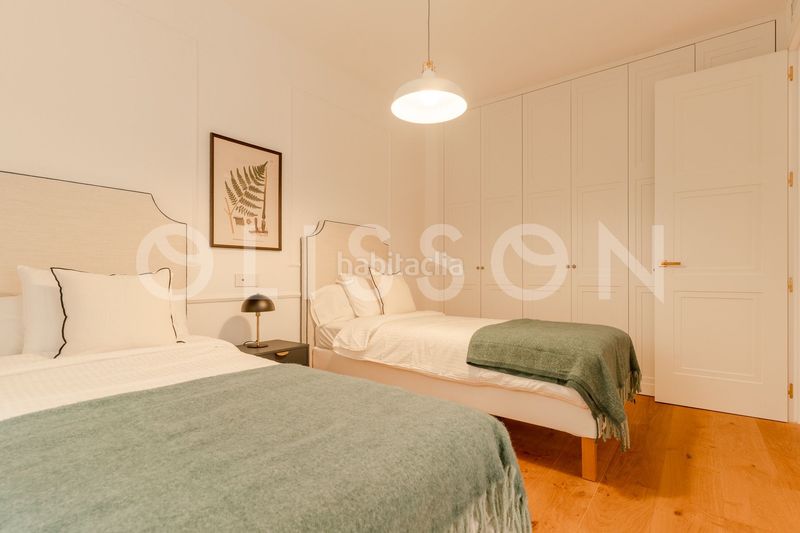 Foto 8ed4a035-6706-4301-8a8f-2fa9e7ddc97b. Apartament amb calefacció aparcament a Trafalgar Madrid