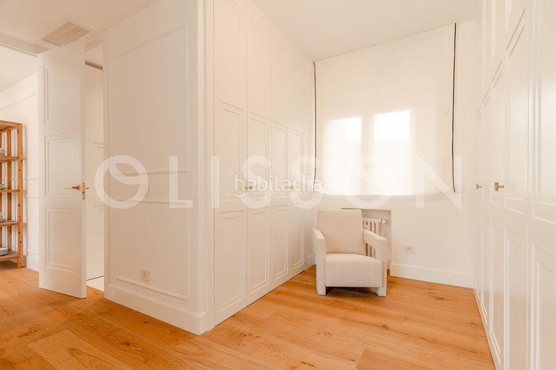 Foto d843330d-9b85-4ba3-a448-6e87dbf4e600. Apartament amb calefacció aparcament a Trafalgar Madrid