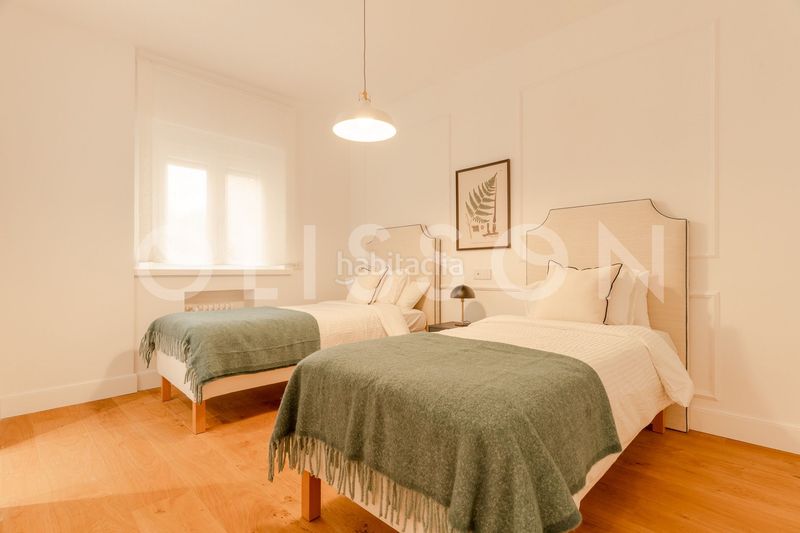 Foto dc3af30d-ddfe-4491-ab66-ce83a41c6607. Apartament amb calefacció aparcament a Trafalgar Madrid
