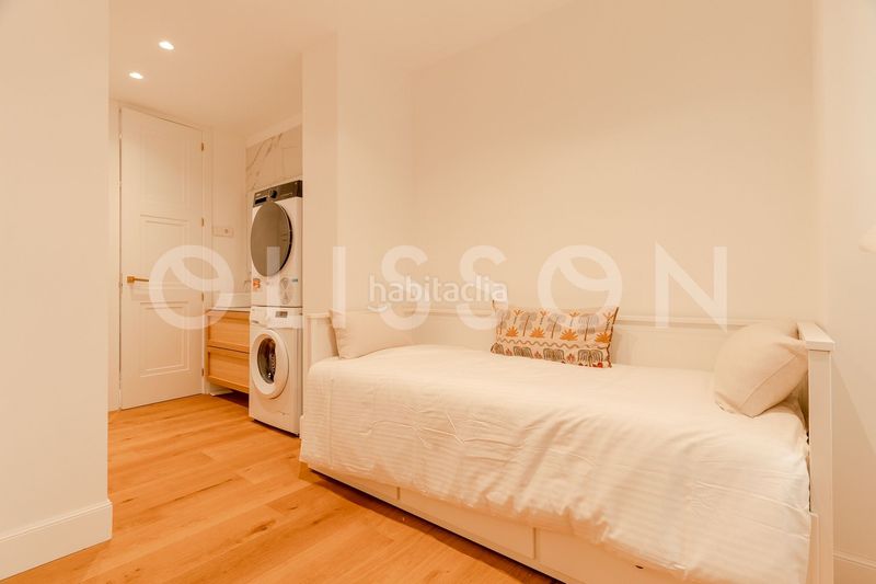 Foto ff49be93-e56a-46b9-b867-b62e7fac1cf9. Apartament amb calefacció aparcament a Trafalgar Madrid