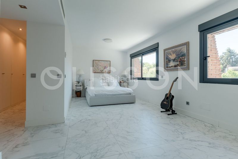 Foto d9032dac-2beb-4c68-a5d5-a5469f5bb62b. Casa adossada amb calefacció piscina a el soto de La Moraleja La Moraleja