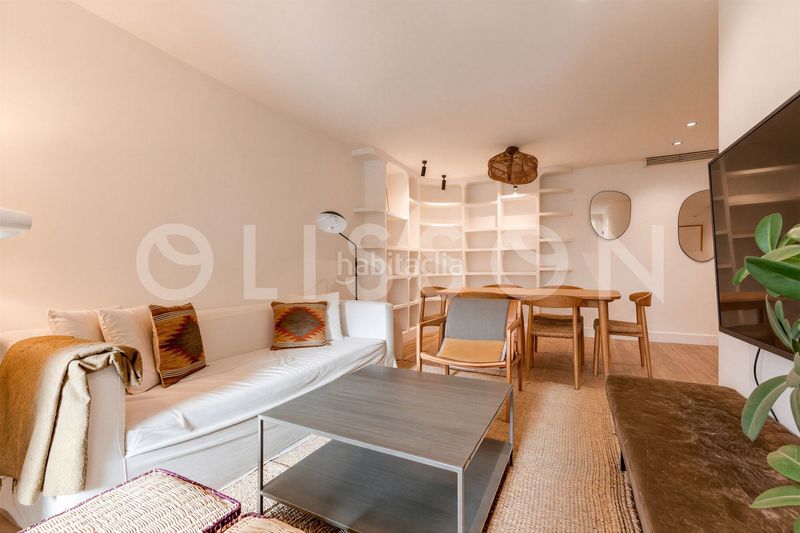 Foto a3c56526-cbb0-4b85-8356-650b50909337. Pis amb calefacció piscina a Nueva España Madrid