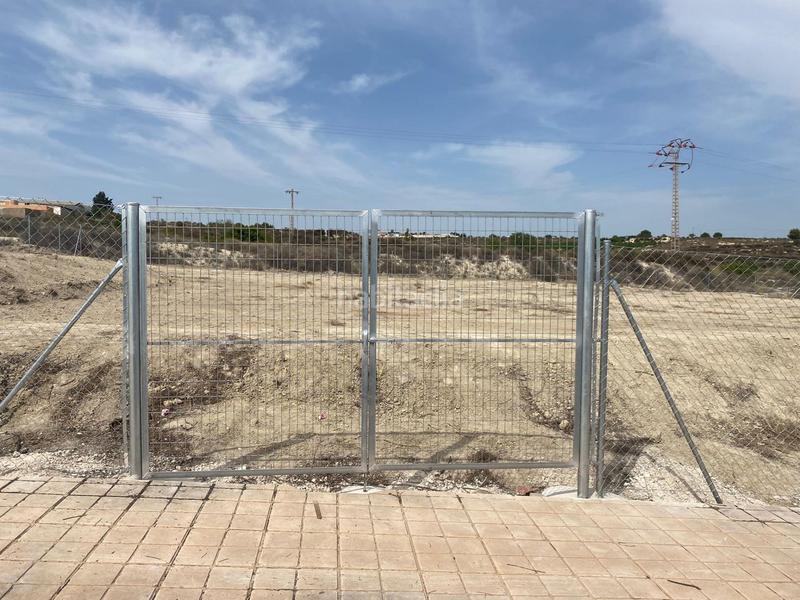 Foto e4603340-acc5-4edb-a753-1e81a6746724. Wohngrundstück in Desamparados - Hurchillo - Torremendo Orihuela