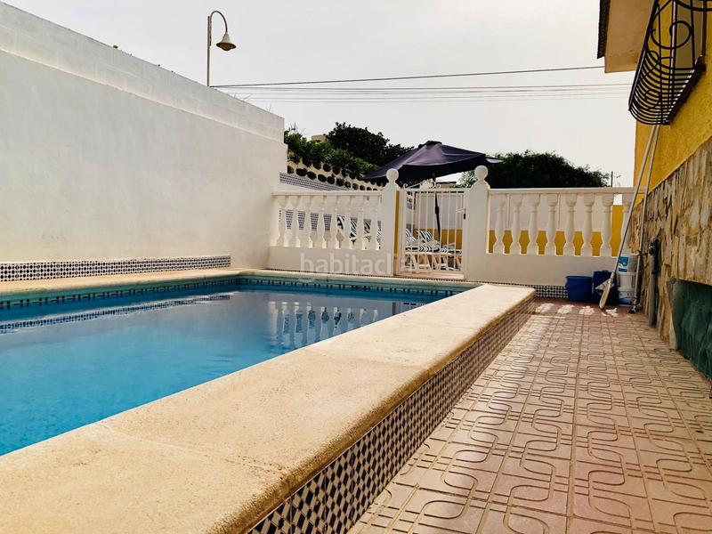 Foto 0f1b9aef-a58e-4a92-bb30-19bf995d815a. Xalet amb aparcament piscina a Guardamar Playa Guardamar del Segura