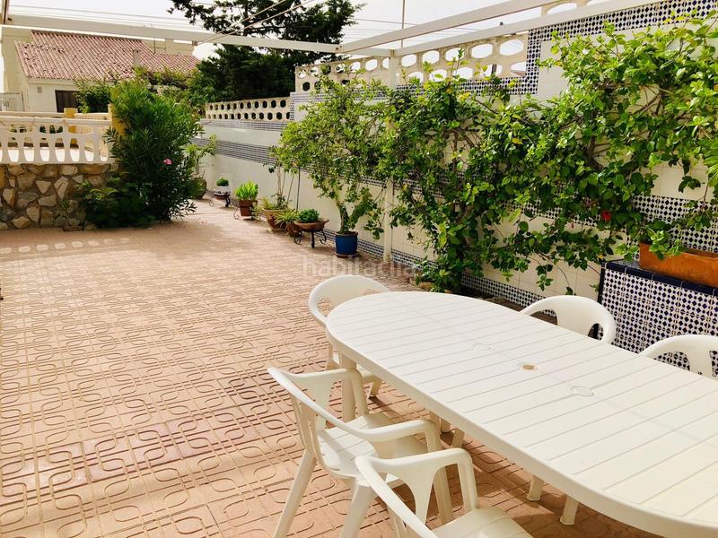 Foto 8f448d0b-869a-423a-870b-04690d1c142a. Xalet amb aparcament piscina a Guardamar Playa Guardamar del Segura