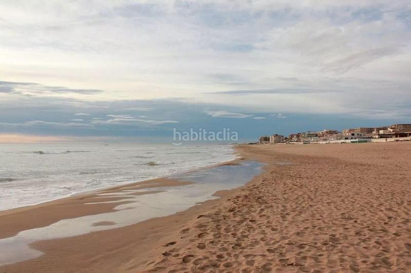 Foto 948c8ef1-62ba-4f1f-99d5-0699e61c83c7. Xalet amb aparcament piscina a Guardamar Playa Guardamar del Segura