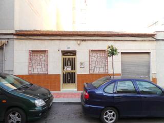 Casa a Pueblo. Casa en el centro de guardamar