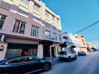 Apartament a Almoradí. Piso de gran tamaño y excelentes calidades en pleno centro de al