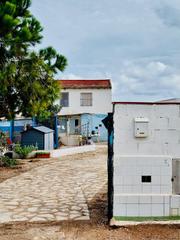 Mas à El Moncayo - El Pòrtic. Casa con amplio terreno frente al mar en guardamar.