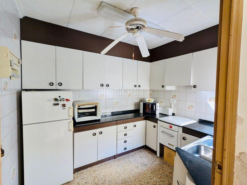 Foto df1f6725-263d-43d2-b53f-b0a3d2585143. Casa amb aparcament a Pueblo Guardamar del Segura