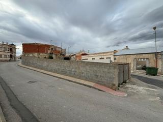 Terreny residencial a Orihuela Ciudad. Venta  terreno urbano