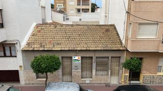 Maison à Pueblo. Casa de pueblo a pocos metros de la plaza del ayuntamiento. idea