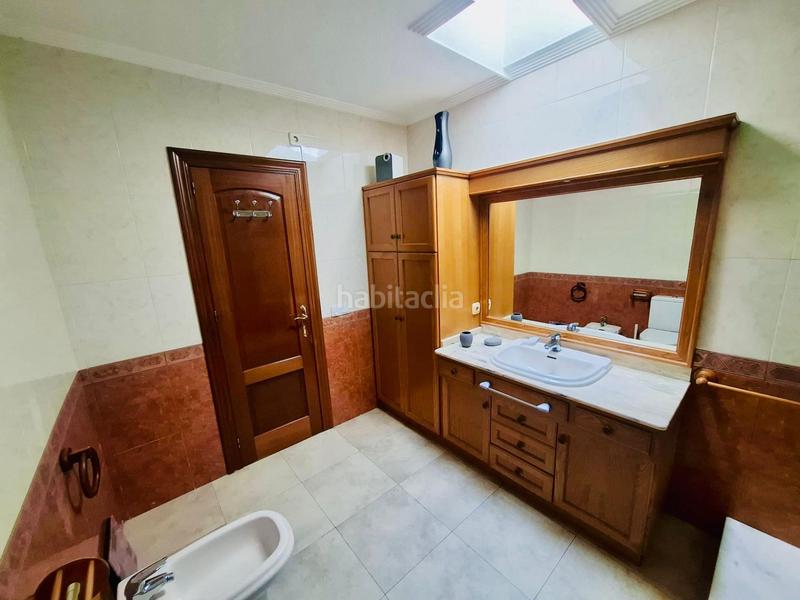 Foto 690fa41c-b13c-494b-b346-aefc34aa255b. Casa amb calefacció aparcament a Puerto Deportivo Guardamar del Segura