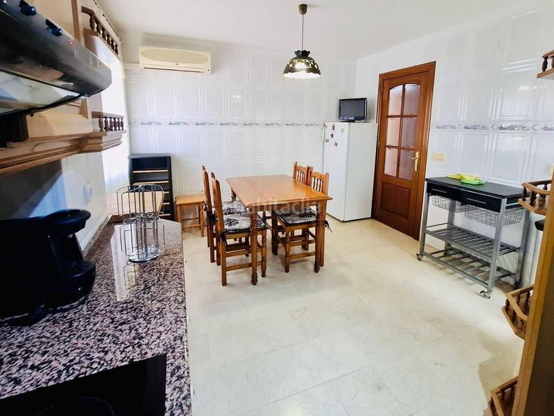 Foto 9229d46b-dc10-46e2-900c-61ccc73f4992. Casa amb calefacció aparcament a Puerto Deportivo Guardamar del Segura