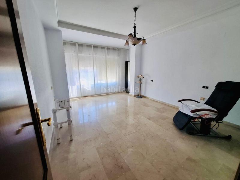 Foto f0a82ec4-87c5-4518-ba3f-20618d88c4aa. Casa amb calefacció aparcament a Puerto Deportivo Guardamar del Segura