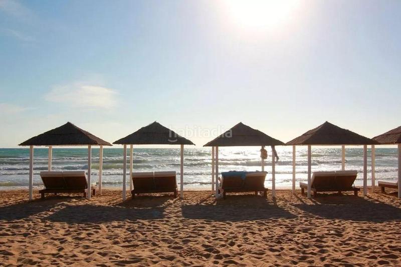 Foto 8a81e86b-1103-4da4-ab8f-cbf7eaf6fa30. Casa amb aparcament piscina a Los Secanos Guardamar del Segura