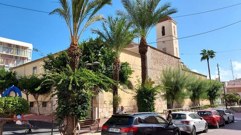 Foto b5bfe36f-eeb8-4f67-acc4-ed1701a0f818. Casa amb aparcament piscina a Los Secanos Guardamar del Segura