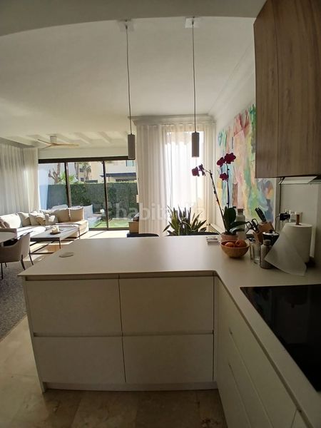 Foto 214c74b7-6203-4aaf-b2df-8f0ca5d323f8. Casa pareada en calle bergantin Roda 71 exclusivo pareado de 3 dormitorios en Roda golf en San Javier