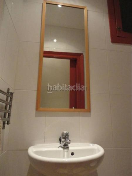 Foto 0bae1a01-5b6a-4fa1-9e78-b3d272e209d6. Alquiler piso impecable en born para compartir en Barcelona