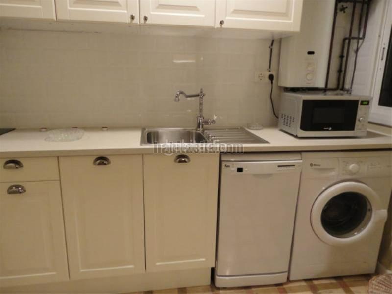 Foto 5160dd89-c5c7-45e5-afa4-d0240c864792. Alquiler piso impecable en born para compartir en Barcelona