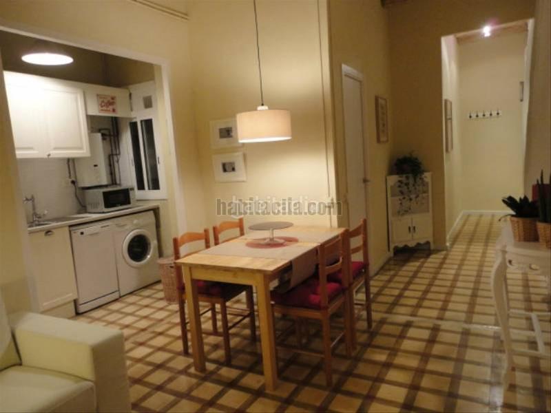 Foto 5efdf7c3-b02c-4783-8f87-5cb10bb0a5de. Alquiler piso impecable en born para compartir en Barcelona