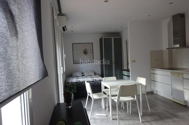 Foto 97700c41-bbcf-42e7-8bc8-f95d54f4aefd. Rent penthouse with heating in Barceloneta Barcelona