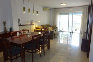 Location Appartement  Carrer del bassegoda. Gran piso cerca universidades ideal estudiantes
