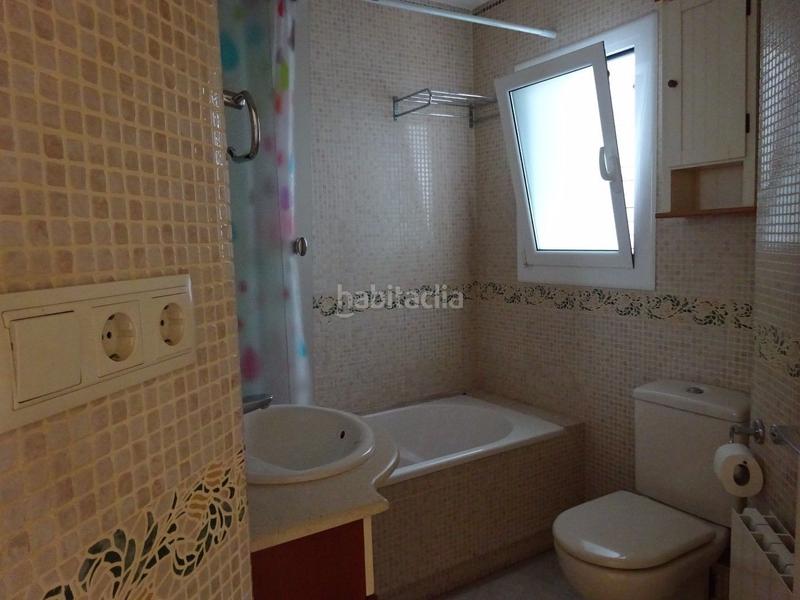 Foto 3b668471-d40d-4003-90e8-e36ffc027651. Alquiler ático  en les corts. ideal estudiantes en Barcelona