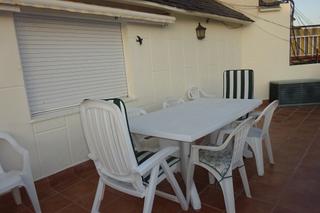 Location Attique  Carrer de l'equador. Ático en les corts. ideal estudiantes
