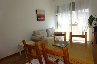 Rent Flat  Carrer de vila i vilà. Recien reformado. ideal estudiantes