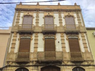 Casa a Massamagrell. Ideal inversores!! posibilidad de edificar 1 o 2 edificios con g