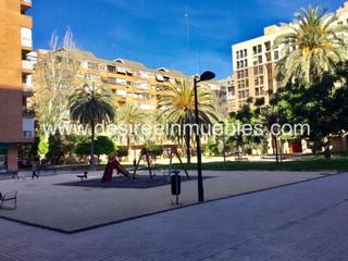 Local Comercial  Carrer poeta josep cervera i. Atencion inversores!! local comercial en la ciudad de las artes